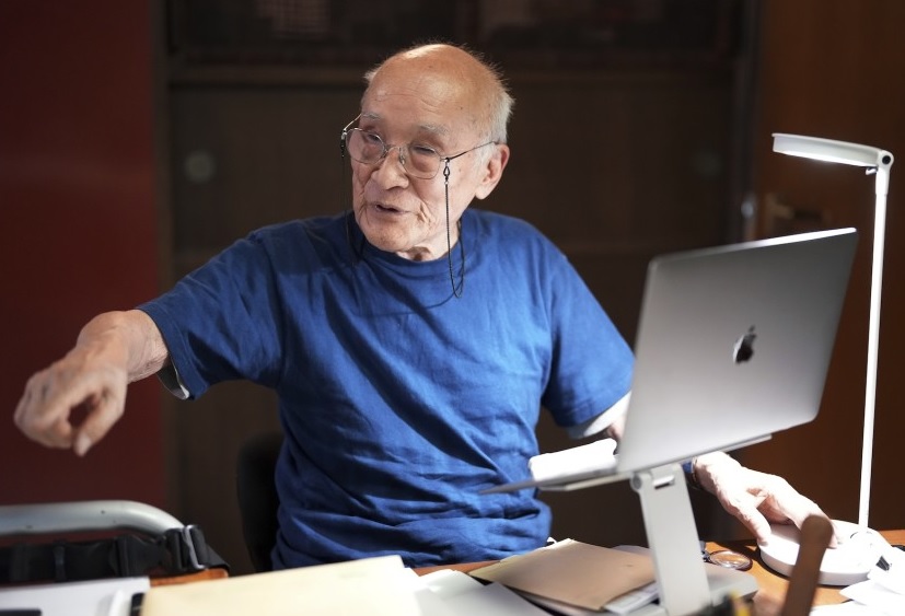 जापान के प्रमुख कवि शुनतारो तानिकावा का 92 वर्ष की आयु में निधन