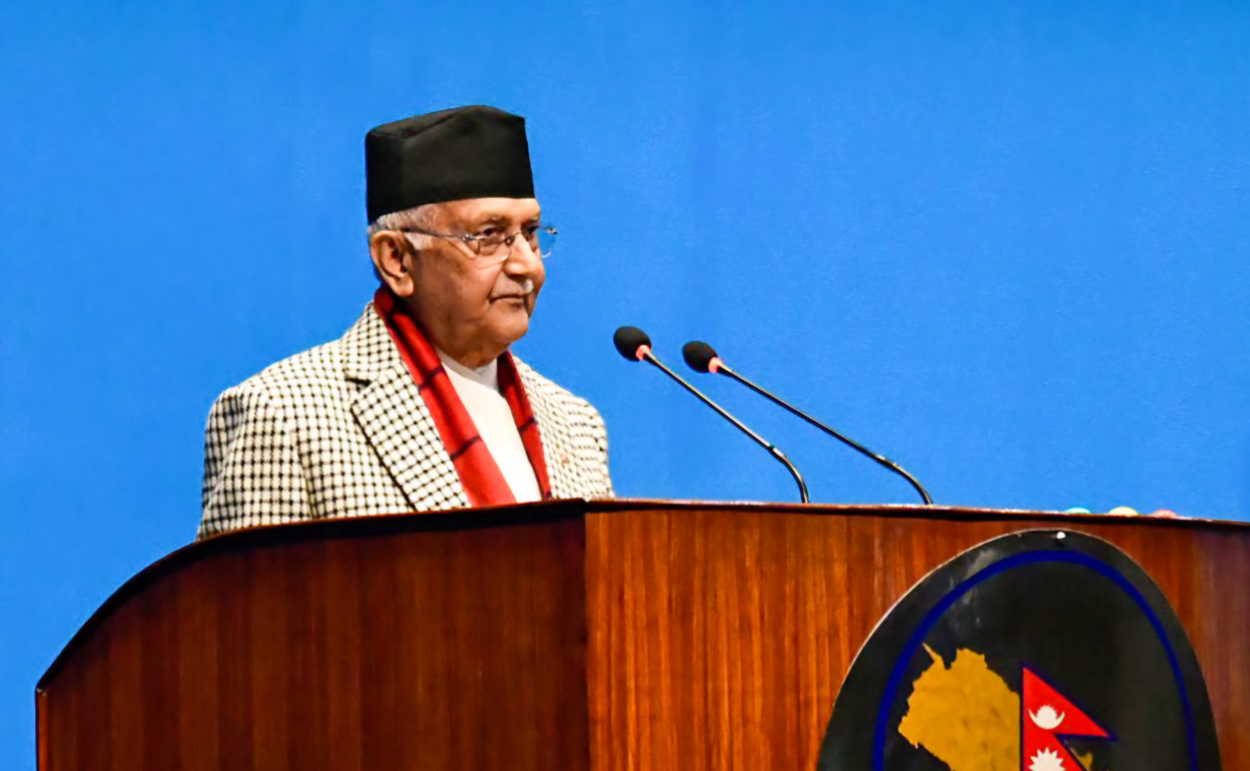 संसद सत्र के पहले दिन प्रधानमंत्री ओली ने कहा- सरकार को कोई खतरा नहीं, संविधान संशोधन होकर रहेगा