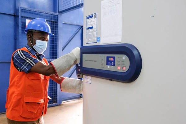 युगांडा ने इबोला सूडान वायरस प्रकोप की समाप्ति की घोषणा की