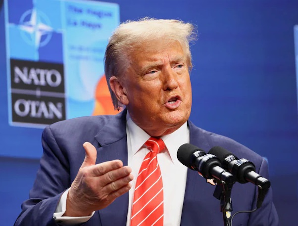  डोनाल्ड ट्रंप अगले हफ्ते करेंगे ईरान से बातचीत