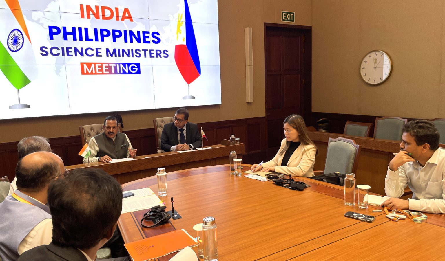 भारत और फिलीपींस ने मंत्रिस्तरीय बैठक में विज्ञान एवं प्रौद्योगिकी सहयोग को दी नई गति