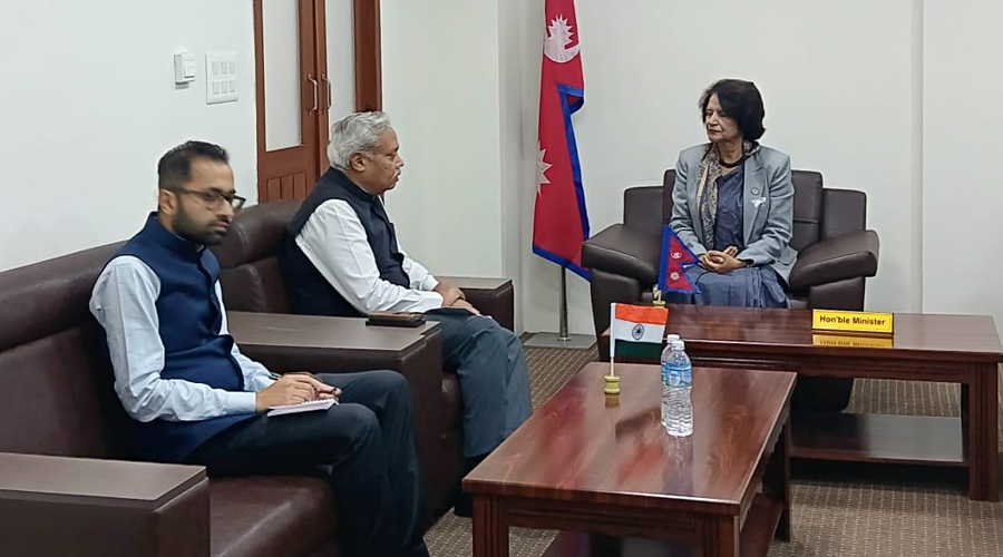 भारतीय राजदूत से मिलीं नेपाल की स्वास्थ्य मंत्री, स्वास्थ्य सहयोग पर हुई गहन चर्चा