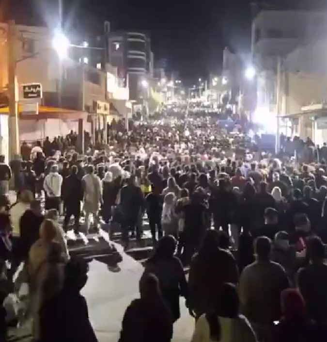 आर्थिक संकट से भड़के ईरान में प्रदर्शन, 3,000 से ज्यादा लोगों की मौत