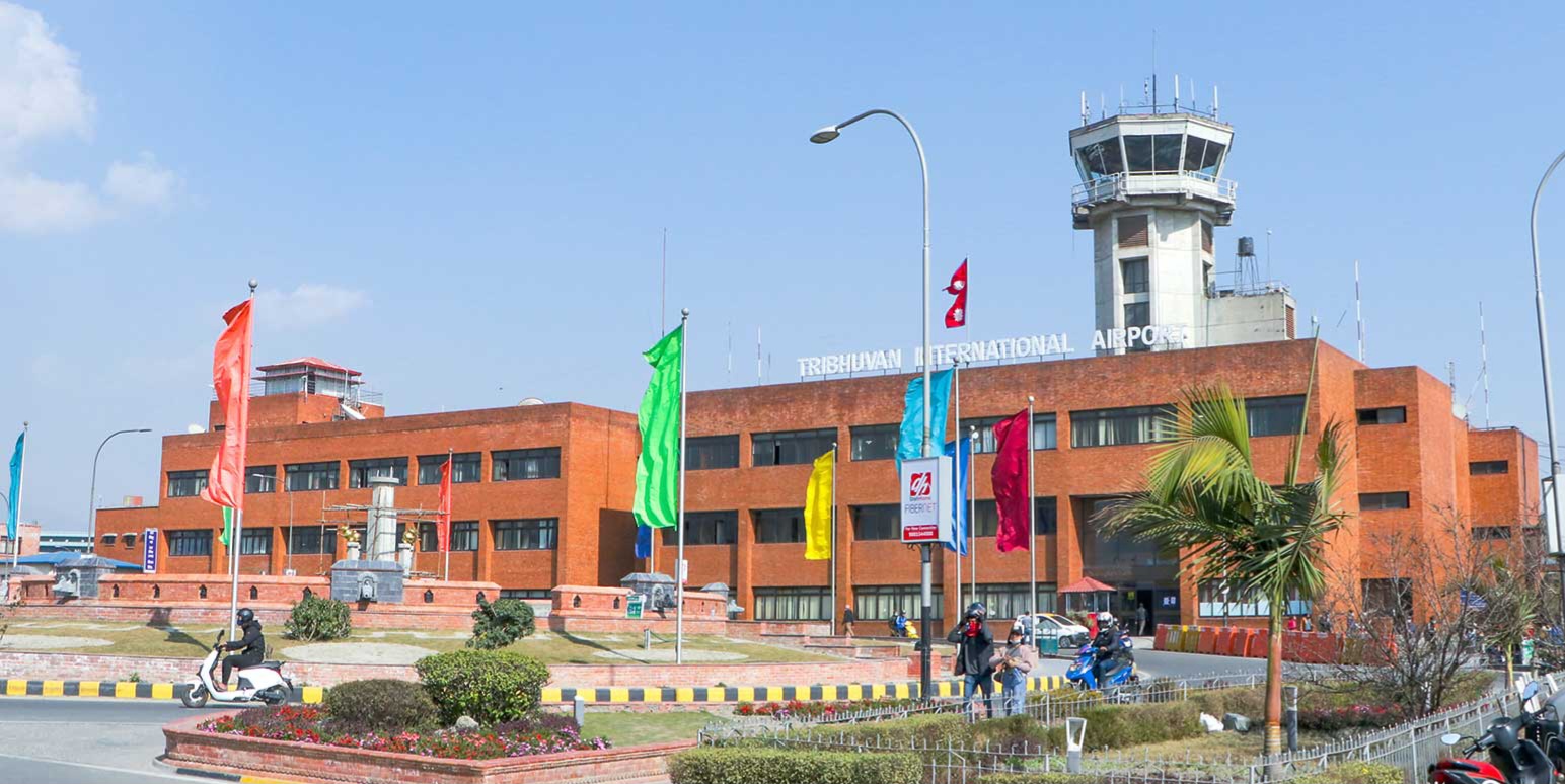 प्रतिकूल मौसम के कारण काठमांडू आ रहे कई विमान भारत डाइवर्ट किये गए