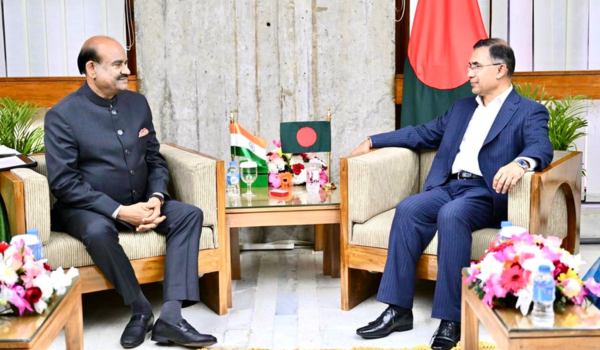 लोकसभा अध्यक्ष ओम बिरला ने बांग्लादेश के प्रधानमंत्री तारिक रहमान से मुलाकात की।