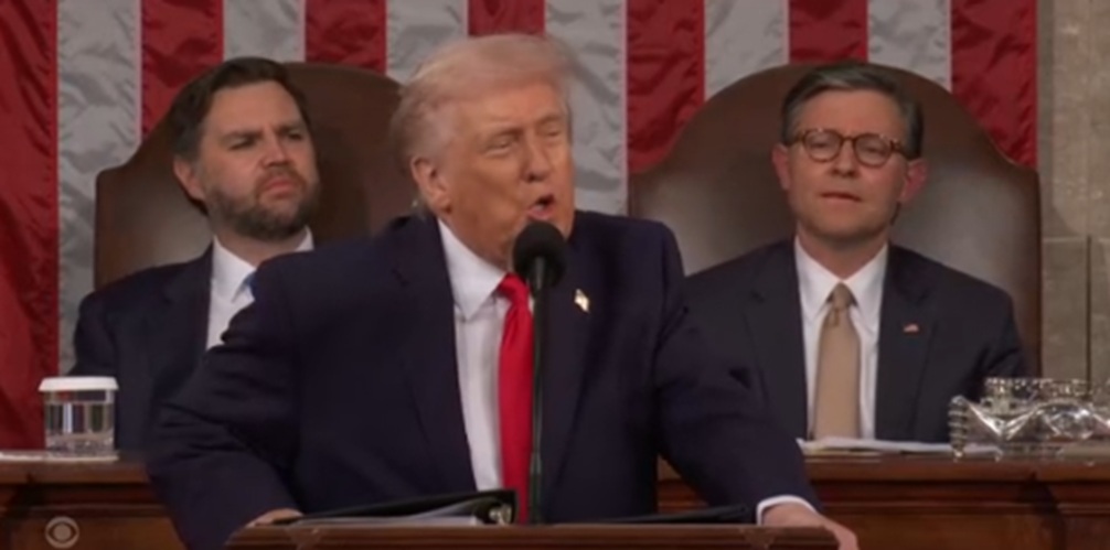 ट्रंप ने पहले साल की गिनाईं उपलब्धियां, कहा- यह अमेरिका का स्वर्णकाल