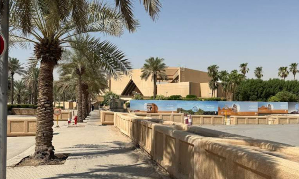 रियाद में अमेरिकी दूतावास पर ईरान का बड़ा ड्रोन हमला, कुवैत व जार्डन स्थित दूतावास को भी बना चुका है निशाना