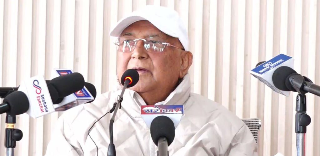 नेपाल के पूर्व प्रधानमंत्री ओली और पूर्व गृहमंत्री रमेश लेखक गिरफ्तार