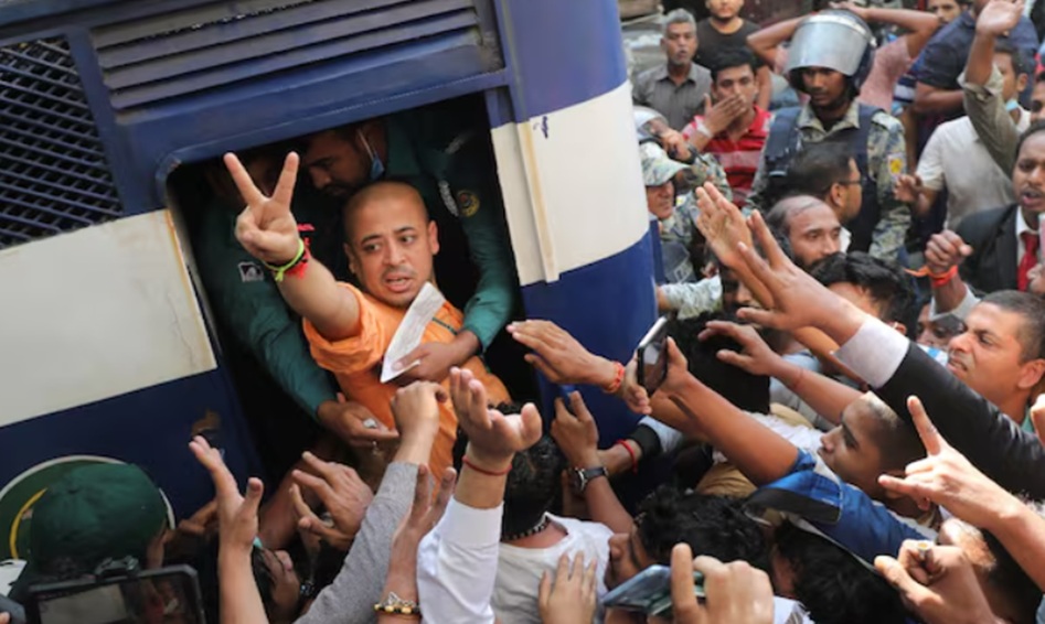 बांग्लादेश में हिंदू संत चिन्मय ब्रह्मचारी को एक और मामले में मिली जमानत