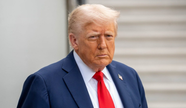 अमेरिकी राष्ट्रपति डोनाल्ड ट्रम्प ने व्हाइट हाउस कॉरेस्पोंडेंट्स डिनर को 30 दिनों के भीतर फिर से आयोजित करने का आह्वान किया है।