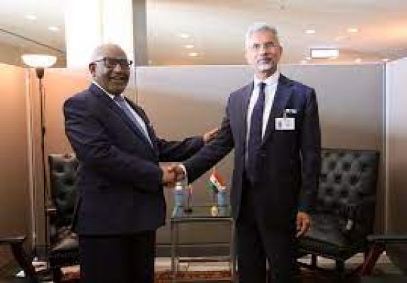 Jaishankar discusses bilateral issues with leaders of Ghana, Comoros and Nicaragua