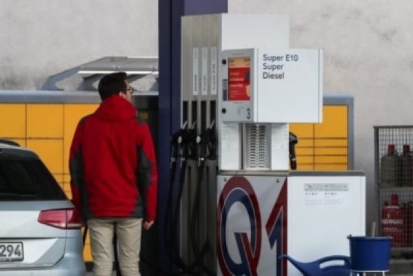 Govt expects Germany to slide into recession in 2023