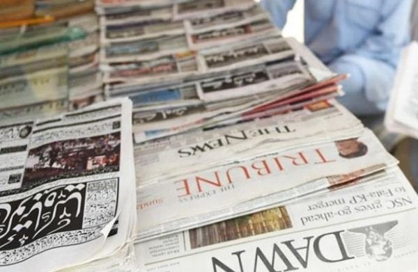 पाकिस्तानी अखबारों सेः पीटीआई शासन वाली विधानसभाओं को भंग होने से बचाने की हलचल हुई तेज
