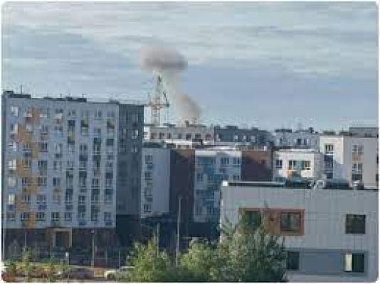 मॉस्को पर बरसे ड्रोन, कई इमारतें क्षतिग्रस्त