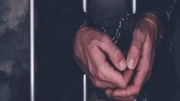 श्रीलंका में आठ भारतीयों को पर्यटक वीजा के दुरुपयोग में हिरासत में लिया गया