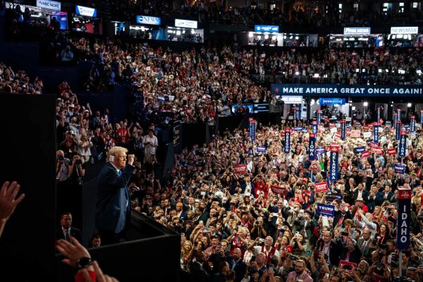 प्रमुख प्रतिद्वंद्वी निक्की हेली का डोनाल्ड ट्रंप को 'मजबूत समर्थन'