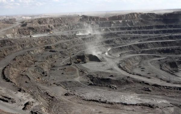 चीन का अमेरिका को तगड़ा जवाब, दुर्लभ खनिज निर्यात पर लगाया प्रतिबंध