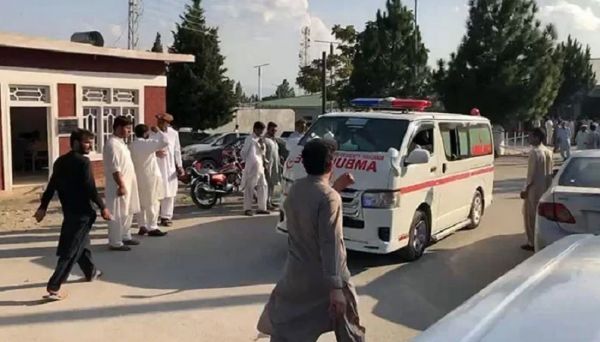 पाकिस्तान के कुर्रम में फिर भड़की हिंसा, गोलीबारी में उपायुक्त घायल