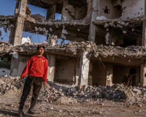 लेबनान सीमा से हिजबुल्लाह लड़ाके सीरिया में घुसे, झड़प  