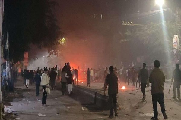 इजरायल द्वारा प्रतिबंध हटाए जाने के बाद विस्थापित फिलिस्तीनियों ने वापसी की यात्रा शुरू की