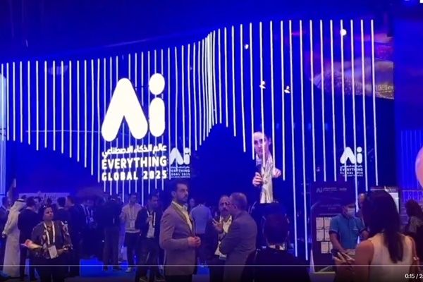 विशेषज्ञों का कहना है कि एआई के लिए व्यापक नियामक ढांचा महत्वपूर्ण है