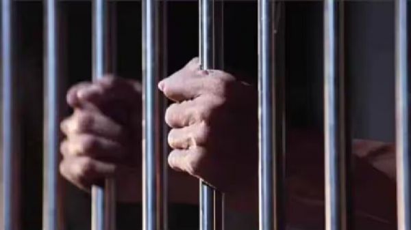 शेख हसीना की पार्टी के पूर्व सांसद माजिद को जेल भेजा गया