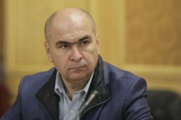 इली बोलोजान ने रोमानिया के अंतरिम राष्ट्रपति के रूप में पदभार संभाला