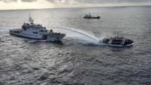 चीन के युद्धपोतों ने ऑस्ट्रेलिया, न्यूजीलैंड और जापान की धड़कन तेज की