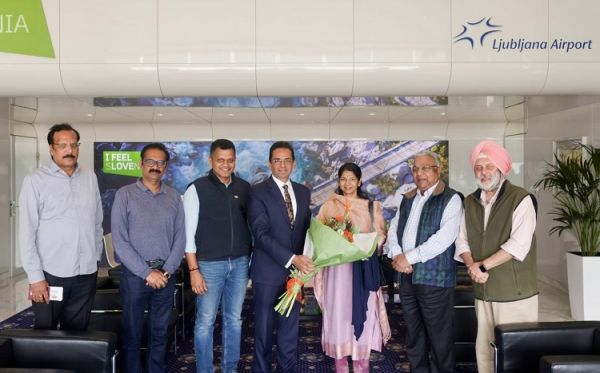 आतंकवाद के खिलाफ वैश्विक समर्थन जुटाने स्लोवेनिया पहुंचा भारतीय सर्वदलीय प्रतिनिधिमंडल