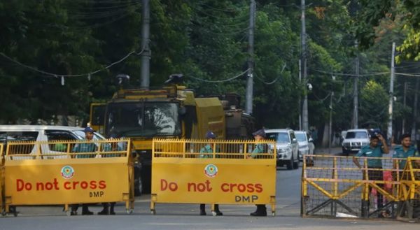 ढाका में सुप्रीम कोर्ट और महत्वपूर्ण स्थानों के आसपास शनिवार से सभा और जुलूस पर प्रतिबंध