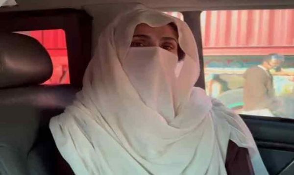 इमरान खान की पत्नी बुशरा बीबी की अंतरिम जमानत अवधि कोर्ट ने बढ़ाई