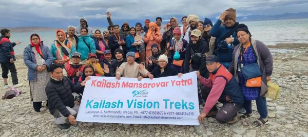 कैलाश मानसरोवर यात्रा: वीजा प्रक्रिया में देरी के कारण 5000 से अधिक भारतीय तीर्थयात्री काठमांडू में फंसे