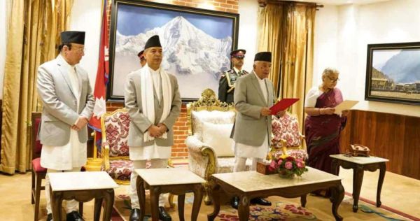  नेपाल को पहली महिला प्रधानमंत्री मिलीं: सुशीला कार्की ने संभाली अंतरिम सरकार की कमान