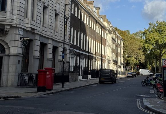 लंदन में फिलिस्तीन एक्शन के समर्थन में प्रदर्शन, 500 के करीब लोग गिरफ्तार