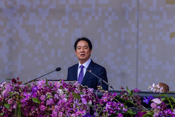 ताइवान के राष्ट्रपति ने चीन के खतरे से निपटने के लिए 'टी-डोम' वायु रक्षा प्रणाली का अनावरण किया