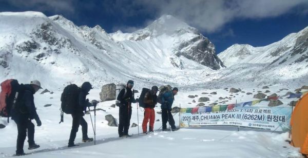 नेपाल–चीन सीमा पर उत्तरी कोरला नाका से ऊपरी मुस्तांग की यात्रा के लिए विदेशी नागरिकों के लिए प्रतिदिन 50 अमेरिकी डॉलर शुल्क निर्धारित
