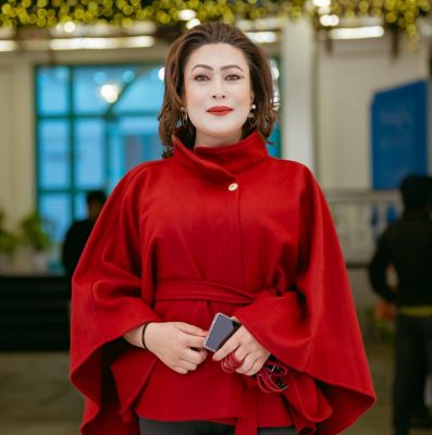 भूमिका श्रेष्ठ बनीं नेपाल की पहली महिला ट्रांसजेंडर सांसद