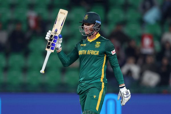 दक्षिण अफ्रीका के रासी वान डेर डुसेन ने अंतरराष्ट्रीय क्रिकेट से संन्यास की घोषणा की