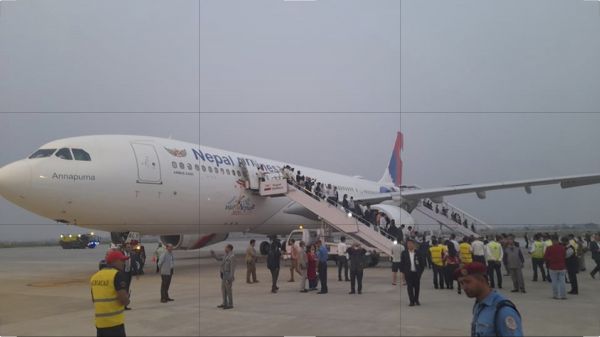 खाड़ी देशों में फंसे नेपाली नागरिकों की वापसी के लिए भेजे जाएंगे विशेष विमान
