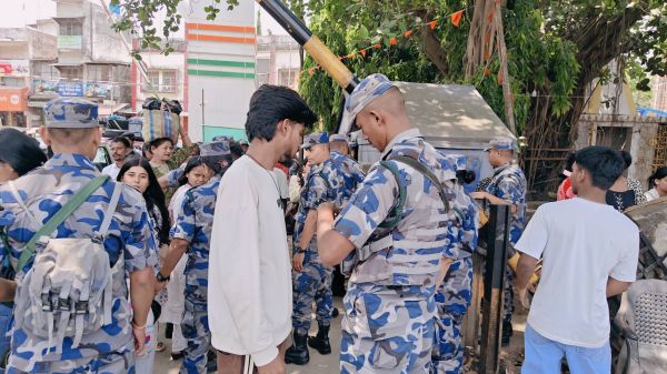अब नेपाल में सड़क मार्ग से प्रवेश करने पर पहचान पत्र दिखाना अनिवार्य