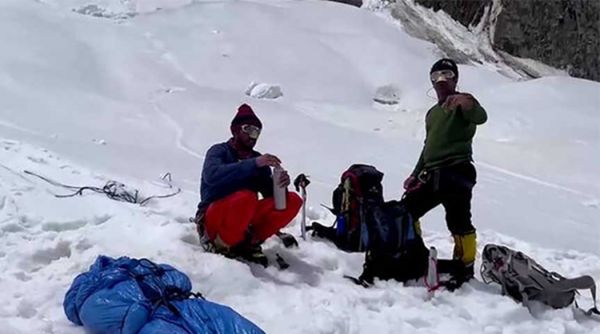 पाकिस्तान के गिलगित-बाल्टिस्तान में सात दिन से लापता जापानी पर्वतारोही का शव मिला