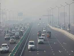 दिल्ली में प्रदूषण के स्तर में सुधार, एक्यूआई 324 हुआ दर्ज