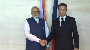 दोपहर के भोजन पर फ्रांस के राष्ट्रपति से मिले प्रधानमंत्री मोदी