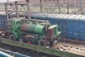 न्यू जलपाईगुड़ी स्टेशन पर ओवरहेड तार के संपर्क में आकर झुलसे कई जवान, एक की मौत