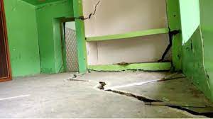 जोशीमठ के बाद अब जम्मू संभाग के डोडा में भू धंसाव का संकट, कईं इमारतों में आई दरारें