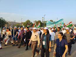 विश्व स्वास्थ्य दिवस पर दिल्ली में वॉकथॉन, दौड़े लोग