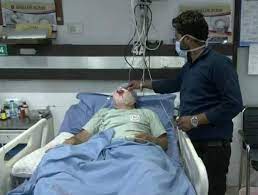 अमृतसर में हमलावरों ने भाजपा नेता को गोली मारी