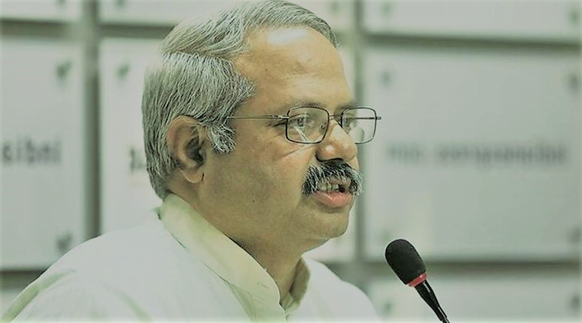 सावरकर की आलोचना करने वालों के कौन से पुरखे फांसी चढे थे- सुनील आंबेकर