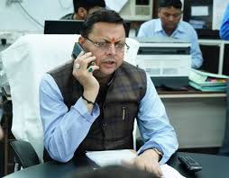 मुख्यमंत्री धामी देर रात आपदा कन्ट्रोल रूम पहुंच वर्षा की ली जानकारी, बोले- लापरवाही बर्दाश्त नहीं