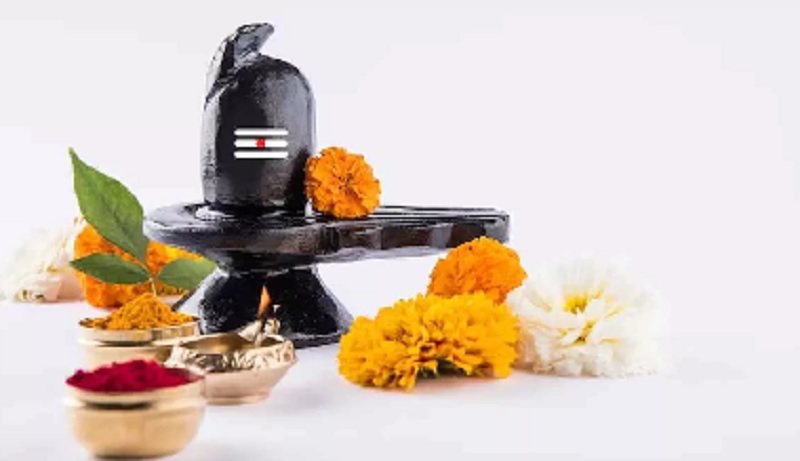 देश के शिवालयों में सावन के दूसरे सोमवार पर आस्था का सैलाब